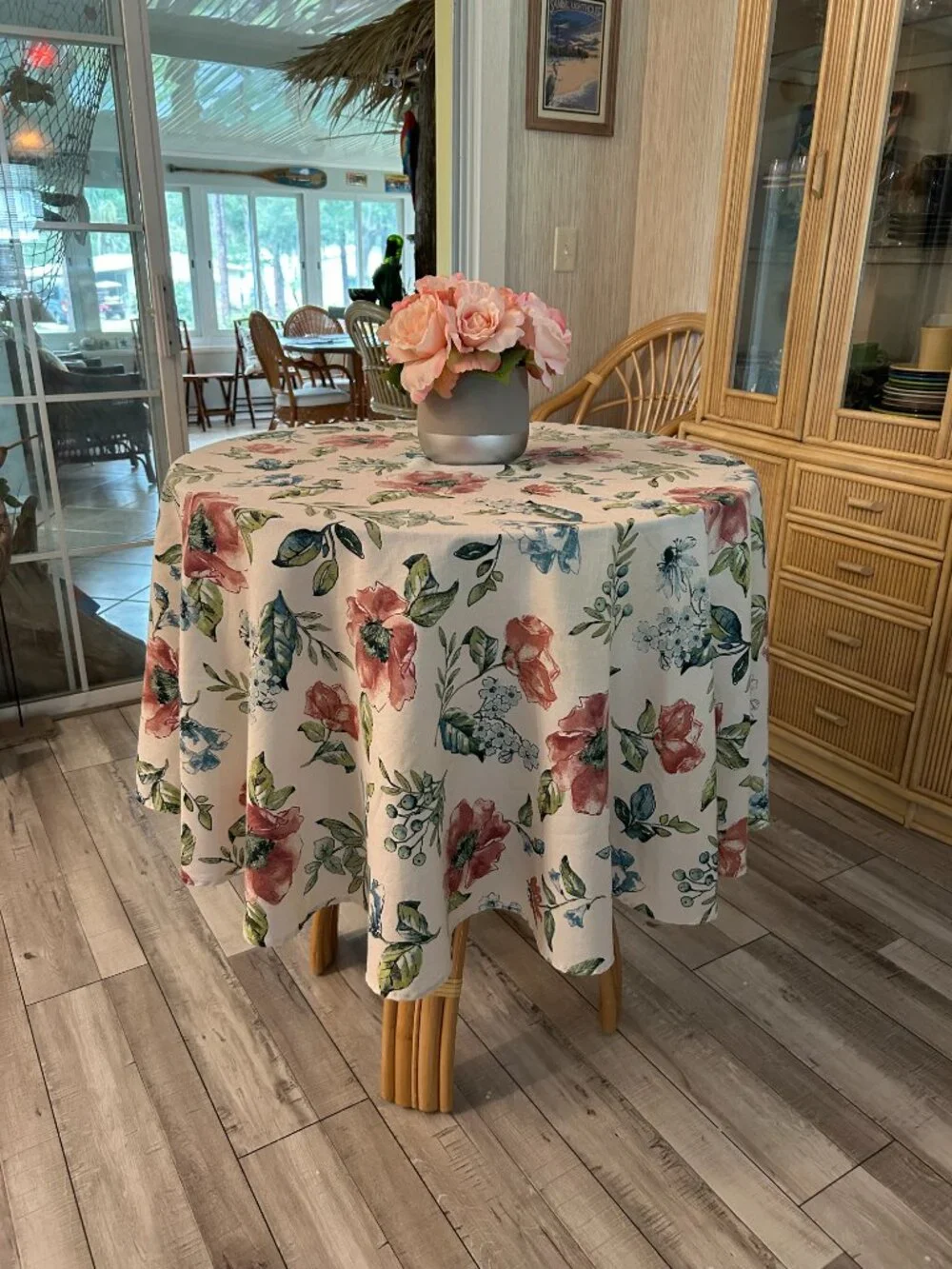 Better Homes & Gardens Floral Cotton Polyester Tablecloth 66